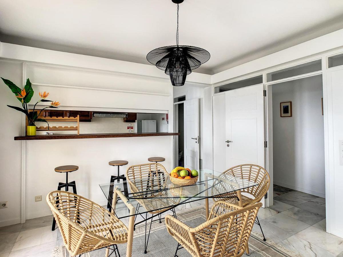 The Cloudy Bay Apartment フンシャル エクステリア 写真