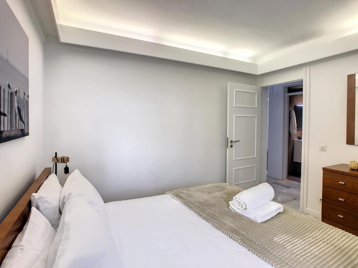 The Cloudy Bay Apartment フンシャル エクステリア 写真