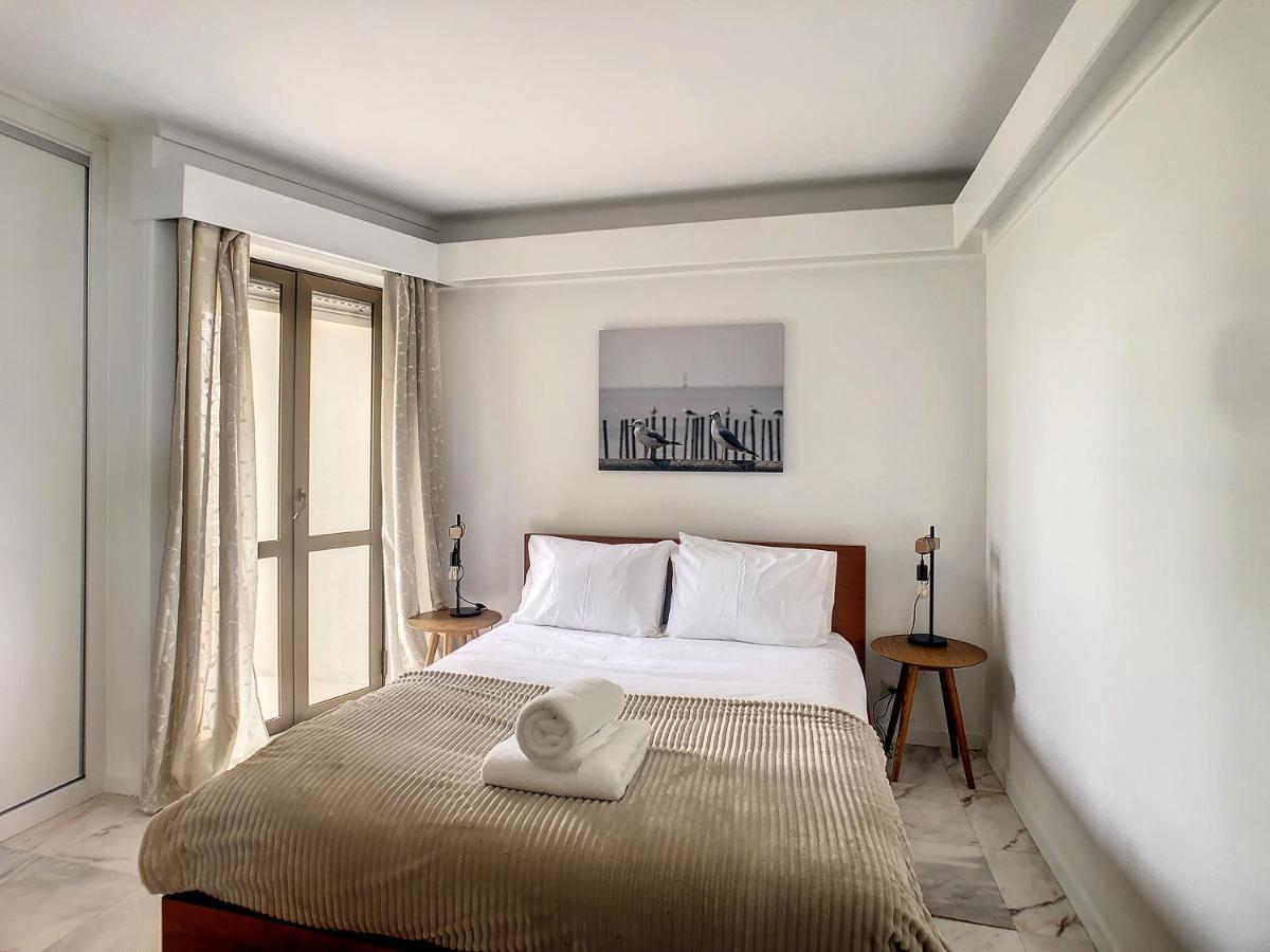 The Cloudy Bay Apartment フンシャル エクステリア 写真