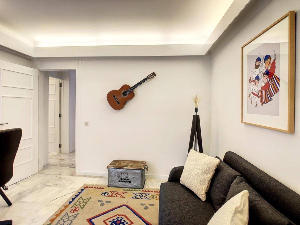 The Cloudy Bay Apartment フンシャル エクステリア 写真
